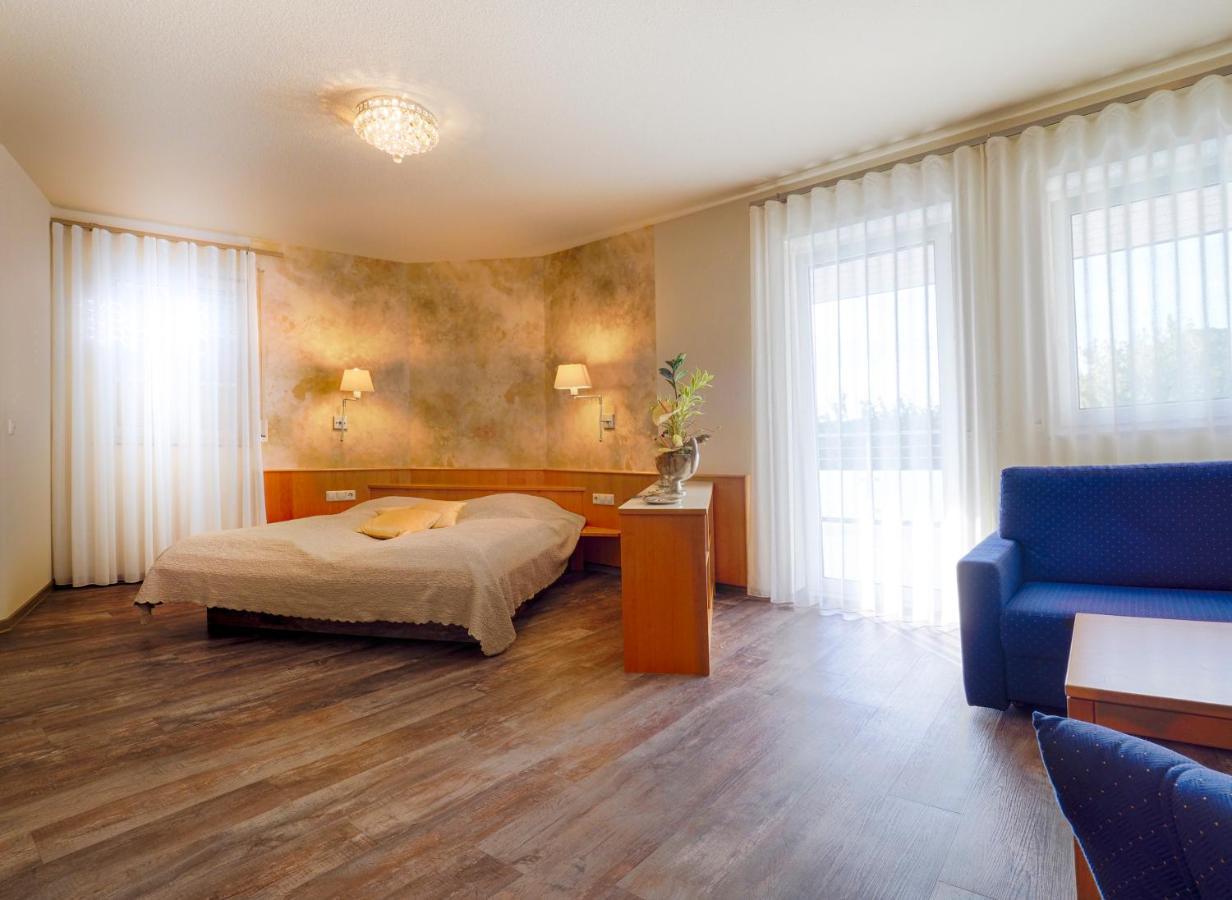 Landhotel Hauer Pleisweiler-Oberhofen Екстер'єр фото